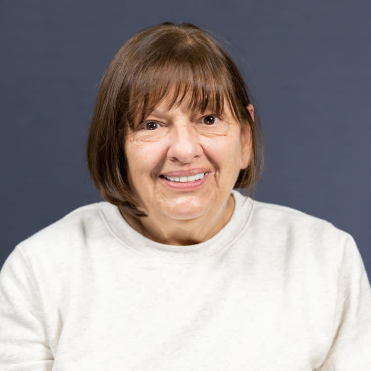 Testimonial cathy di facewall