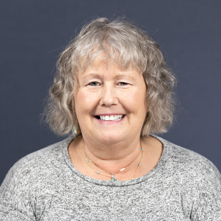 Testimonial gaye facewall